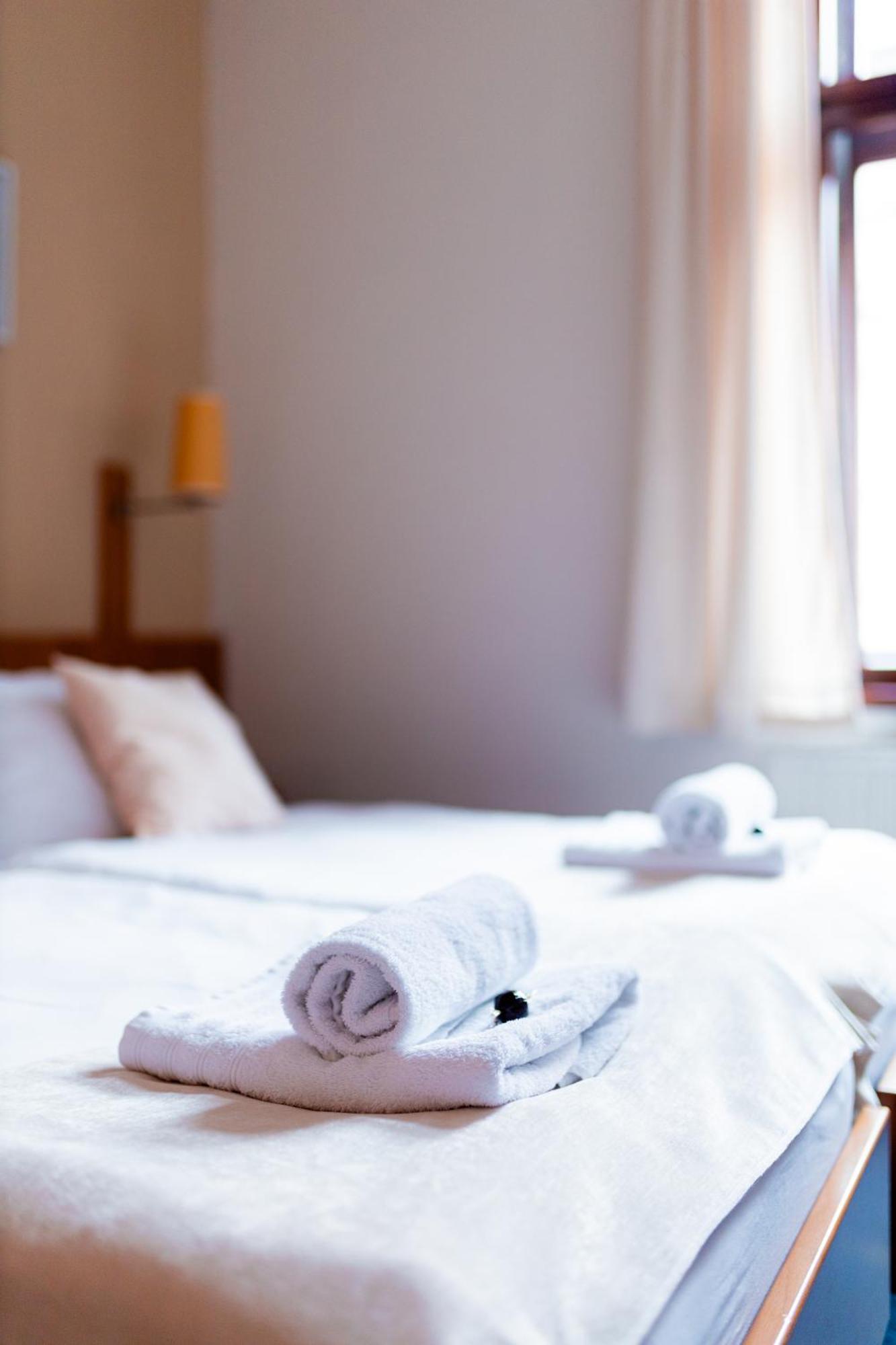 Hotel Apollon Litoměřice Bagian luar foto
