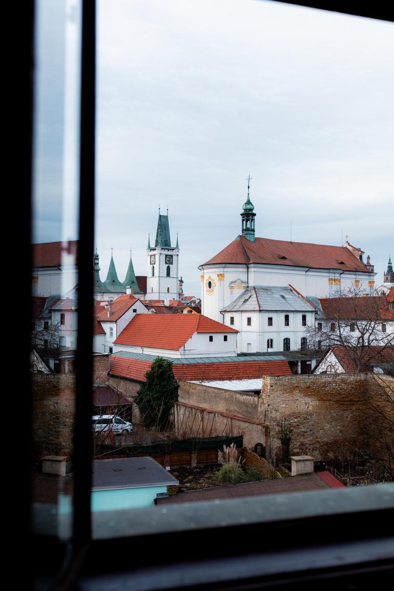 Hotel Apollon Litoměřice Bagian luar foto